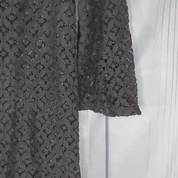 Laundry by Shelli Segal lace cover up - Picture 2 of 7